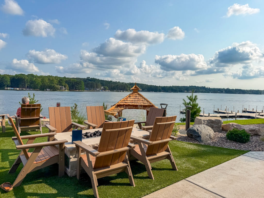 View of Lake Delton and the oudoor seating area at Daylene's Supper Club in Wisconsin Dells